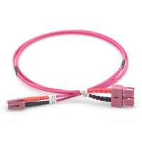 Оптический патчкорд Digitus LC/UPC-SC/UPC,50/125 OM4(Multimode),duplex,3m (DK-2532-03-4)