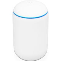 Точка доступа Wi-Fi Ubiquiti UDM