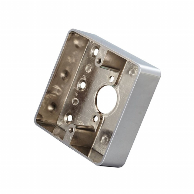 YLI Electronic MBB-811C-M. монтажна коробка